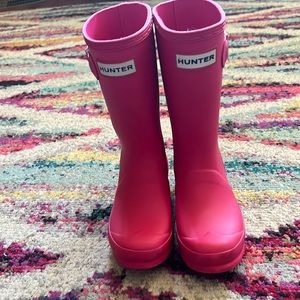 Girls pink hunter boots size 1